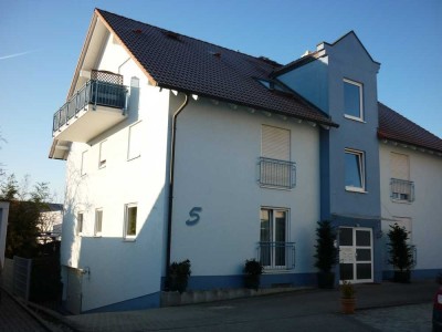 Gepflegte 2-Zimmer-Wohnung mit Balkon in Seligenstadt