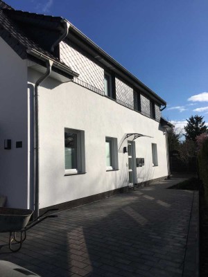 Tolle neuwertige 3Zi OG-Wohnung miz Küche/Balkon mitten in Gandesee