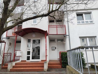 3-Raum-Wohnung mit Balkon und EBK in Darmstadt