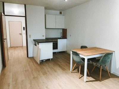 Entspanntes Studi-Wohnen in Uni-Nähe - Loggia - Moderne Einbauküche - Inkl. Stellplatz