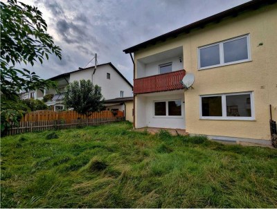 KAINZ-IMMO.DE - viel Platz für die große Familie! DHH in ruhiger Wohnlage von Wartenberg