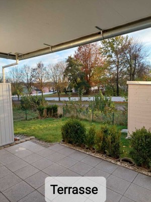 Schöne 3 ZKB Wohnung, mit Garten, ab September zu vermieten.