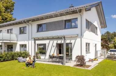 Schicke DHH im Neubaugebiet