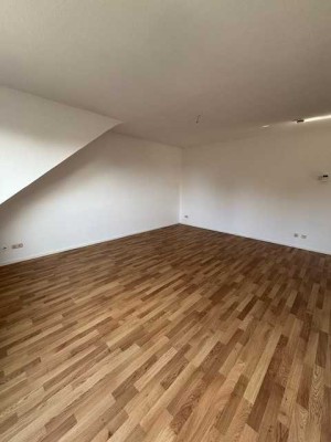 3-Zimmer Dachgeschoss Wohnung