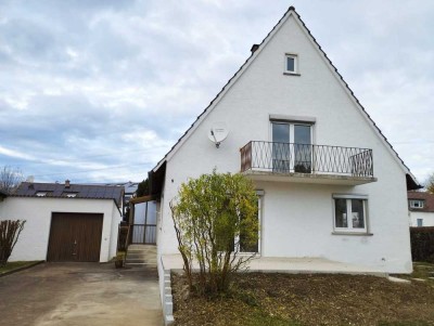 Helles, geräumiges Einfamilienhaus mit Garage in Senden (Wullenstetten) in ruhiger Lage