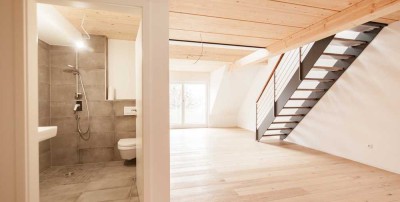 Erstbezug-Traumhafte ca. 71 qm Dachgeschosswohnung mit Blick auf die Würm - sofort bezugsfrei