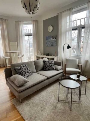 Helle und gemütliche 2-Zimmer-Wohnung (44 m²) in zentraler Lage – möbliert zu vermieten