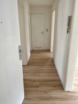 Komplett modernisierte 3-ZKB-Wohnung in Bad Kreuznach - OT Bad Münster
