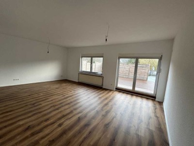 Renovierte 3-Zimmer-Wohnung mit EKB, Terrasse und gehobener Innenausstattung