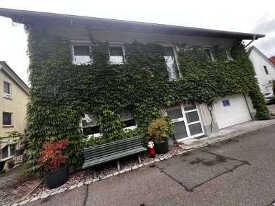 Erbpacht:  Großzügiges energieeffizientes Einfamilienhaus mit beheizbarem Wintergarten