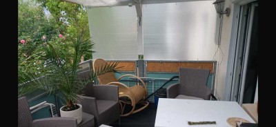 Stilvolle, vollständig renovierte 3-Zimmer-Terrassenwohnung mit Balkon und EBK in Ravensburg