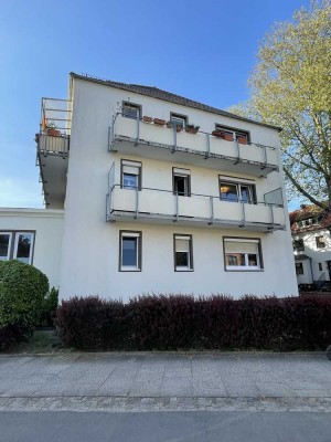 Helle Dreizimmerwohnung mit Balkon in gepflegter  Wohnanlage nah am Grünen in Findorff!