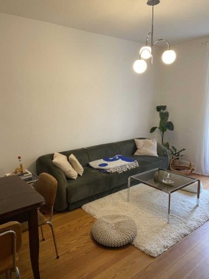 Befristet! Möblierter Altbau Wohnung 23.12.25-27.02.26 (keine WGs)