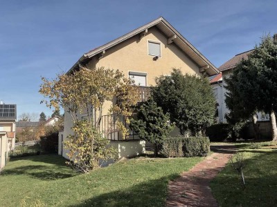 Allgäuer Haus mit Garten