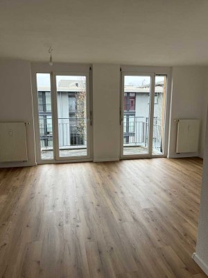 Helle 2-Zimmer Wohnung mit Balkon und Einbauküche in Freiburg-Mooswald