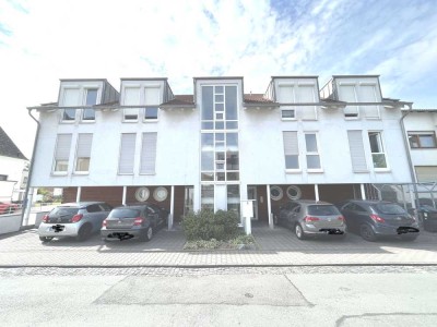 Preissenkung - Helle, geräumige, ruhige 3 Zimmer Wohnung "WEITERSTADT"