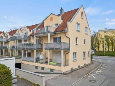 " I Charmante 2-Zimmer-Wohnung mit Balkon und Tiefgaragenstellplatz in Weingarten