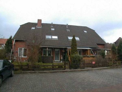 B-Schein erforderlich! - 4 Zimmer Wohnung (Reihenhaus) in Burgwedel Wettmar