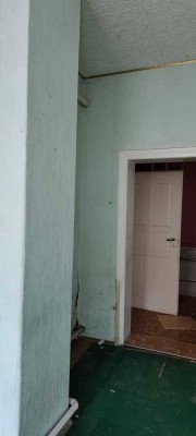 SANIERUNGSBEDÜRFTIGES ZWEIFAMILIENHAUS WARTET DARAUF AUS SEINEM DORNRÖSCHENSCHLAF ZU ERWACHEN