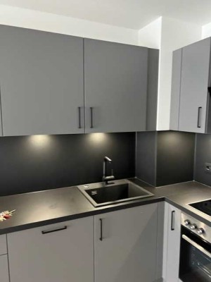 mio: zentrale 2-Zimmer Wohnung mit EBK und Balkon! DH C08