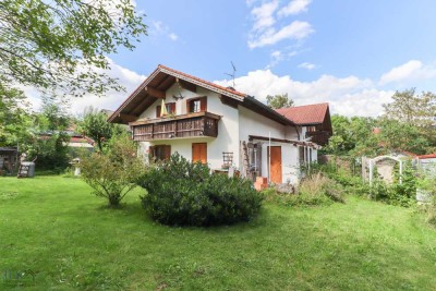 Nur einen Steinwurf vom See entfernt. Mehrgenerationenhaus mit Platz für eine große Familie!
