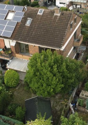 Lichtdurchflutetes Reihenendhaus in super Lage 120 m² mit viel wohnlich ausgebauter Nutzfläche