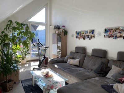 Freundliche 3-Zimmer-Dachgeschosswohnung mit Balkon und EBK in Freudenstadt
