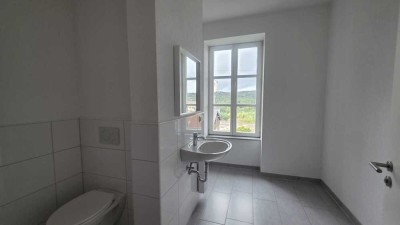 Traumhafte Eigentumswohnung mit Fernblick und hoher Wohnqualität in direkter Waldrandlage in Quiersc