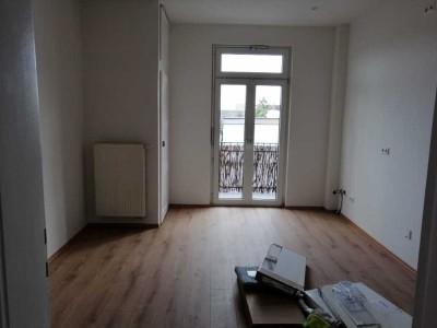 Komplett Sanierte 3 Zimmerwohnung/ Erstbezug