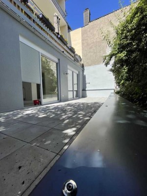 Schöne neue 2 Zimmer, Wohnküche, Bad, Terrasse, 88 qm Wohnung