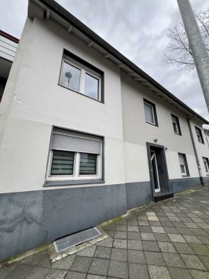 Vermietete, citynahe 2,5 Zimmer ETW im DG.