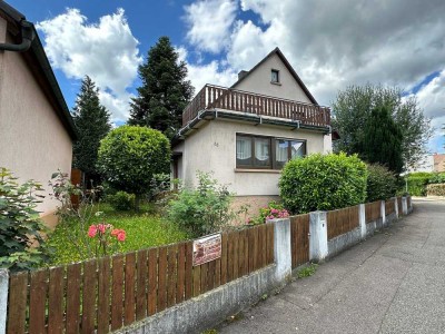 Geschichtsträchtiges 5-Zimmer-Einfamilienhaus in Kehl mit Nebengebäude