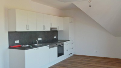 Stilvoll, exklusiv sanierte 3ZI mit 20m² Wohnterrasse, Parkplatz - nahe Kirchberg an der Raab