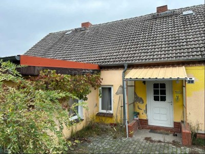 Bauernhaus mit Einliegerwohnung und Stall