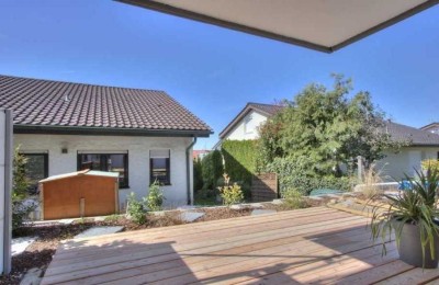 2,5- Zimmer- Wohnung mit Sonnenterrasse und Garten in Neckarwestheim