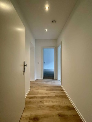 Kernsanierte 3-Zimmer-Wohnung in Remscheid-Innenstadt – Citynah & Modern!