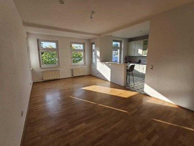 Großzügige Maisonettewohnung in guter Lage mit zwei Balkonen