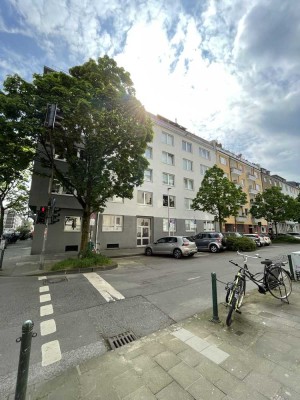 Renoviertes Mini-Penthouse in Düsseldorf-Friedrichstadt