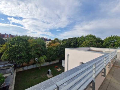 Exklusives Penthouse mit zwei sonnigen Dachterrassen über den Dächern Berlins