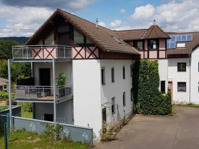 Helle 3-Zimmer-Wohnung mit großem  Süd-Balkon