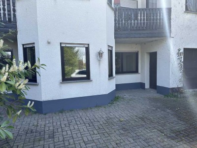 Freundliche und gepflegte 2-Zimmer-Erdgeschosswohnung mit Balkon in Wissen