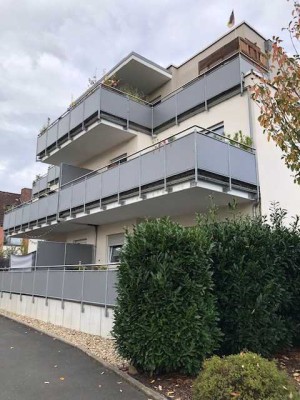 Exclusive 3 Zi. Wohnung mit großem Balkon in direkter Nähe zur Mainpromenade