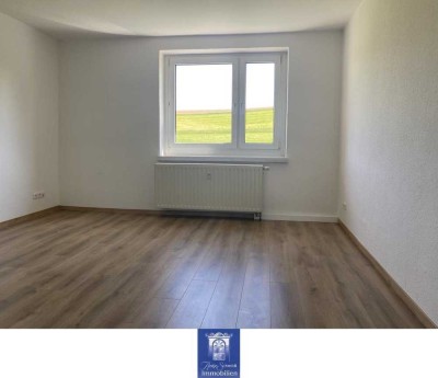 Himmlische Dachwohnung in herrlicher grüner und ländlicher Umgebung!