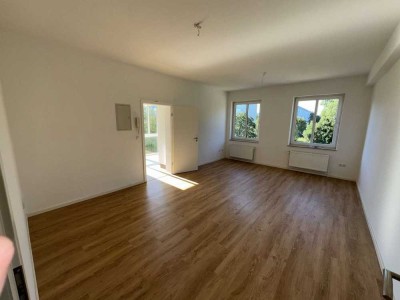 Geräumige 3-1/2-Zimmer-Wohnung mit Stellplatz – Ihr neues Zuhause wartet