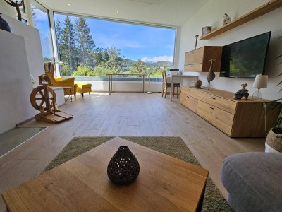 Beeindruckend schöne Villa - Natur, Licht und klare Formen