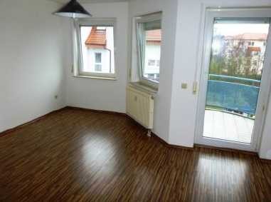 1 ZKB mit Balkon und Tiefgaragenstellplatz in Sandhausen