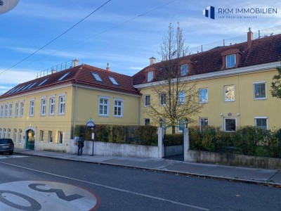 Exklusive Dachgeschosswohnung in Toplage des 17. Bezirks - mit Lift und Garage