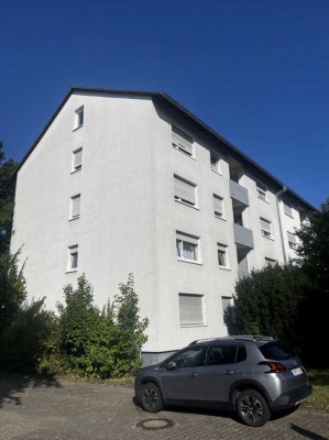Erstbezug nach Renovierung: Helle 3- Zimmer-Wohung mit Balkon im 3. OG in Speyer-West