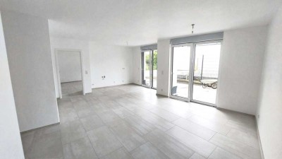 Attraktive 83m² EG - Whg. mit Terrasse, Gäste WC, Parkplatz auf Wunsch/ E - Ladestation