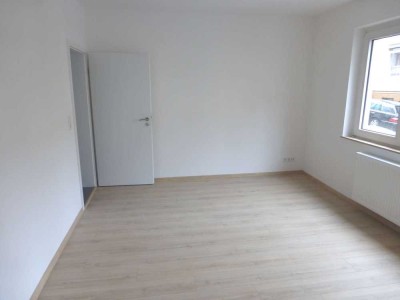 Sehr schöne 2 ZKDB Erdgeschoss in Wuppertal-ELB-Südst., Platanenstr.